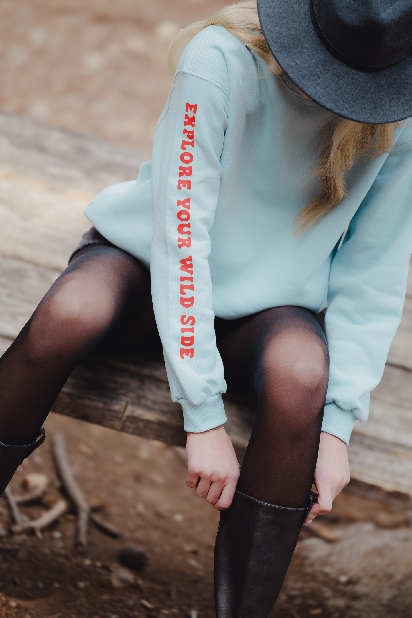 The ‘Explore your wild side’ oversized sweatshirt