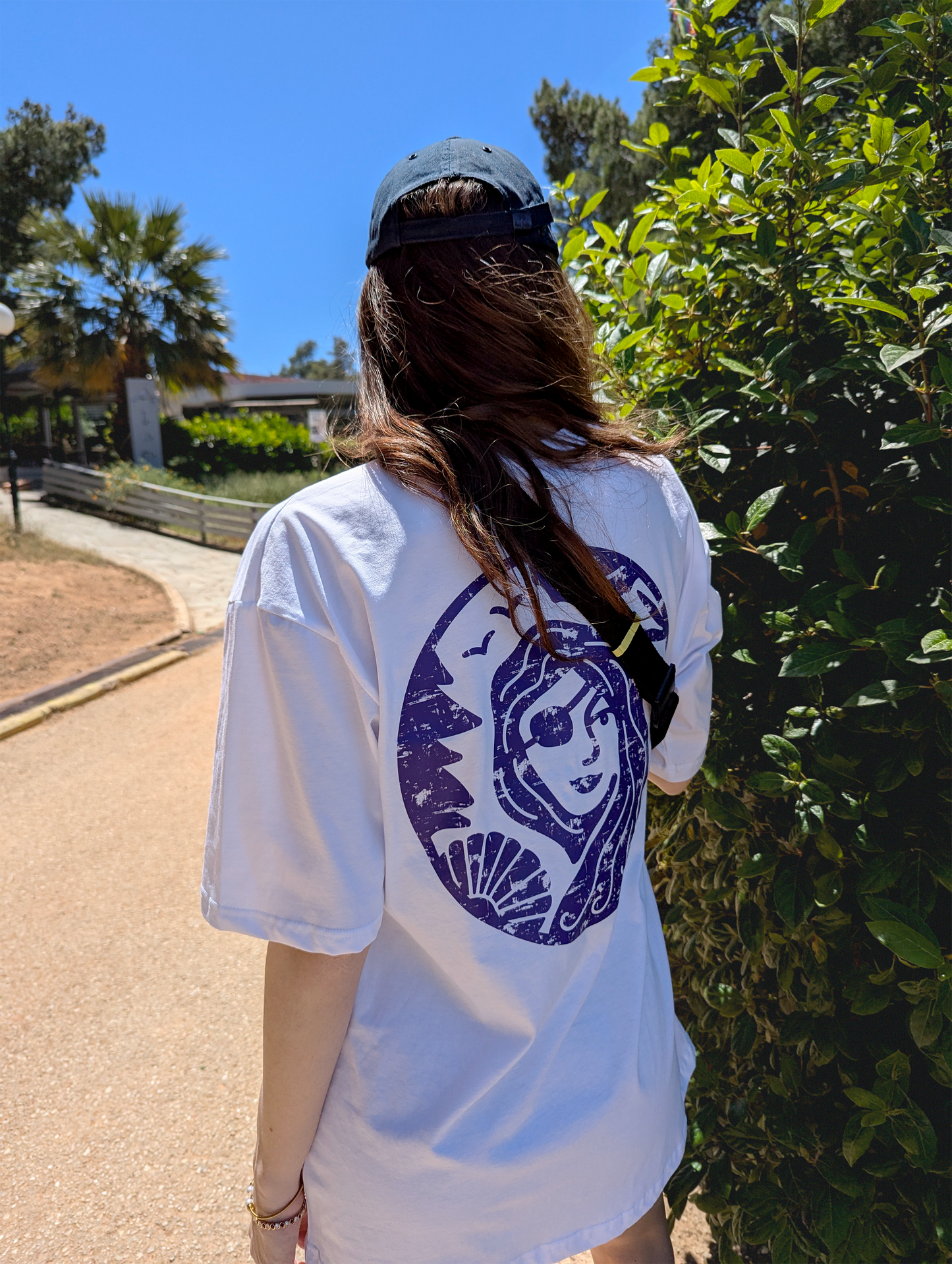 Λευκό γυναικείο  oversize T-shirt Pirates of Venus από βαμβάκι Διαστάσεις
