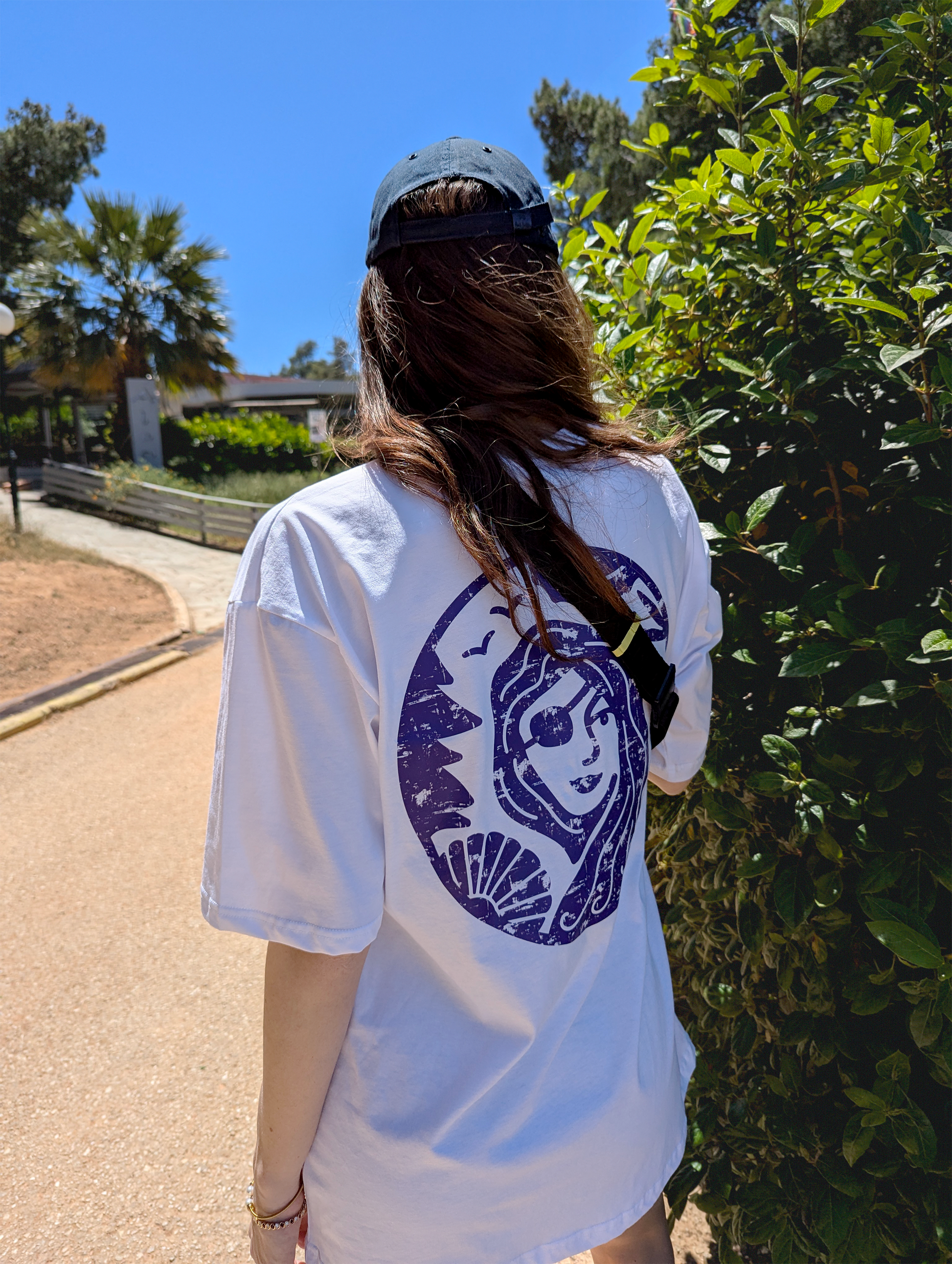 Λευκό γυναικείο  oversize T-shirt Pirates of Venus από βαμβάκι Διαστάσεις