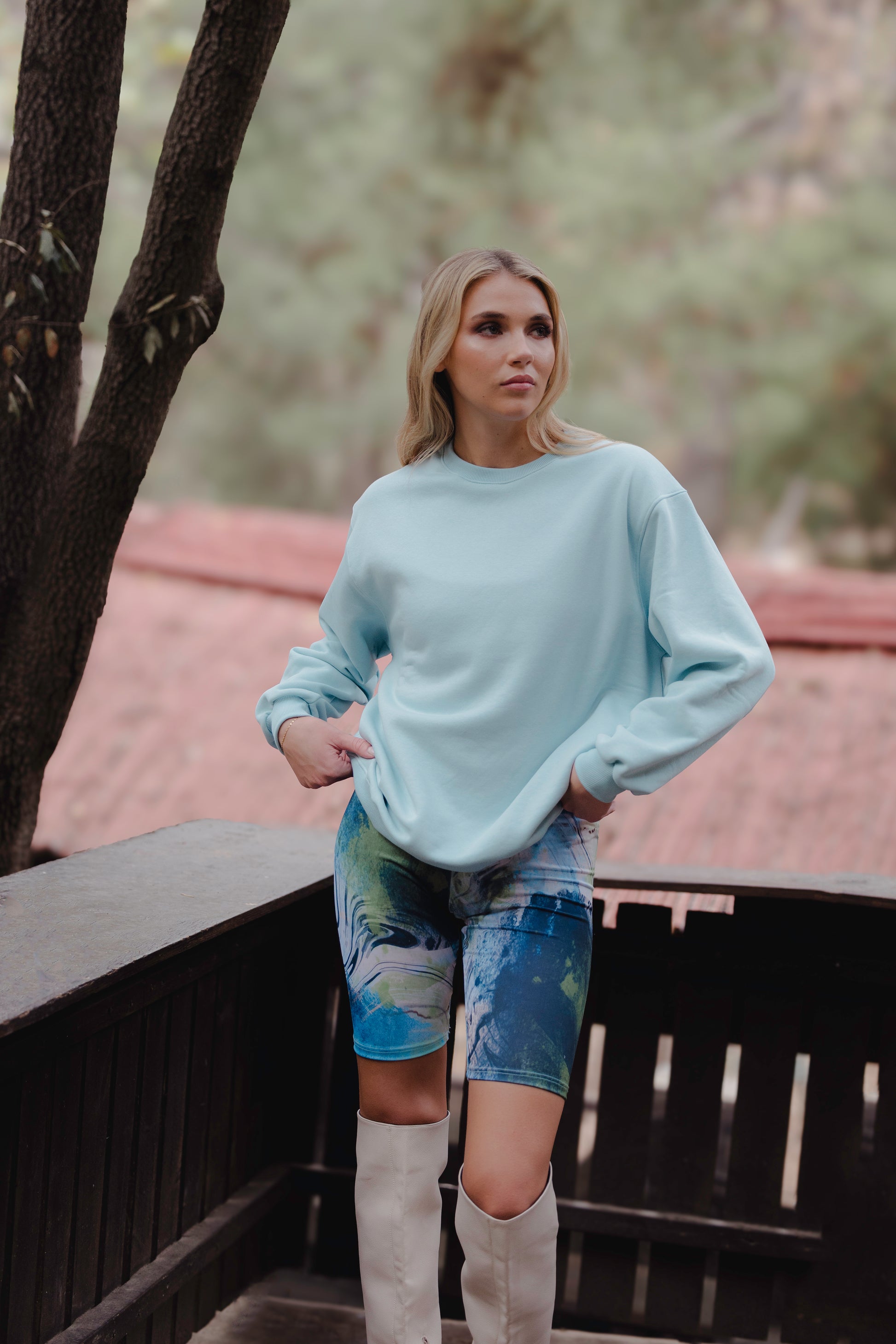 Warm And Cosy Blue Sweater Pirates Of Venus